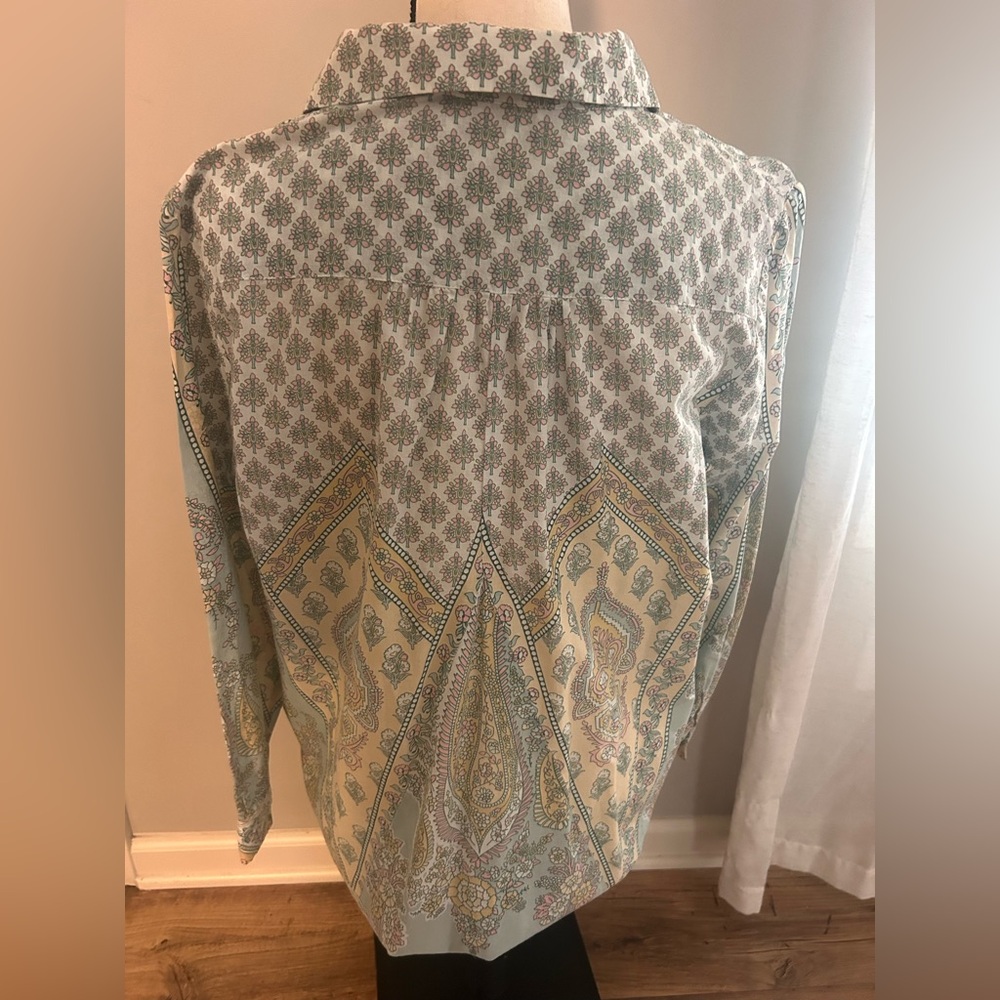 Tabitha-Soft Surroundings blue tunic with paisley design - Picture 3 of 9